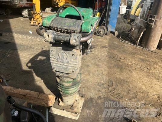 Wacker Neuson Bs60-2 دكاكات أفقية