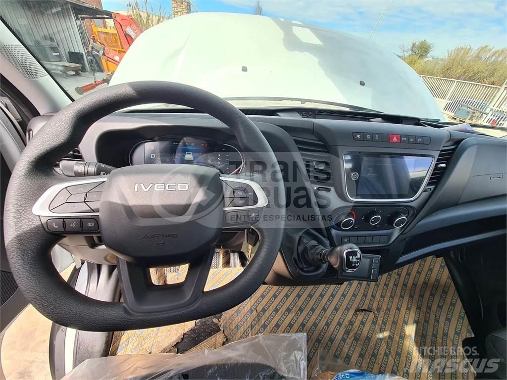 Cela DT Truck 28 FE المنصات الهوائية المثبتة على شاحنة