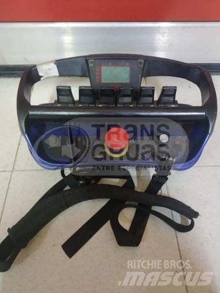 Fassi F245A.2.24 رافعات تحميل