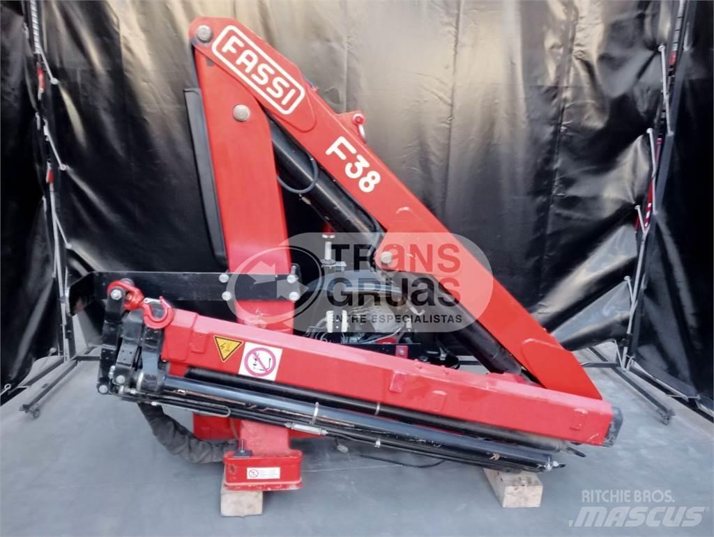 Fassi F38AF رافعات تحميل