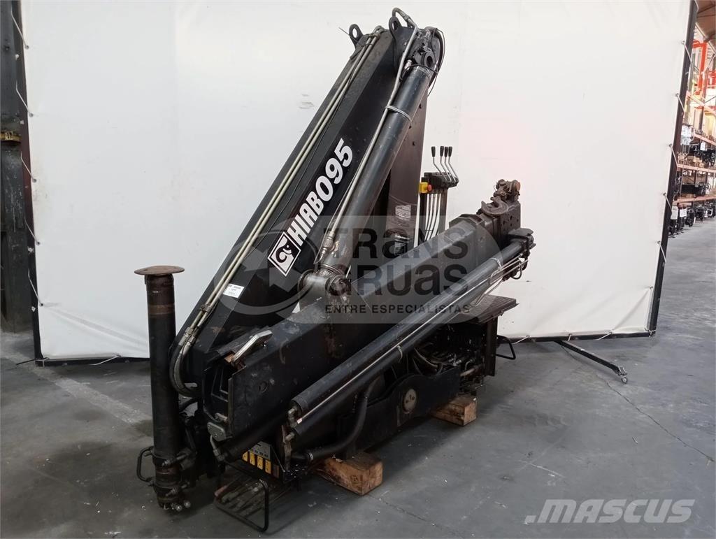 Hiab 095-3 رافعات تحميل