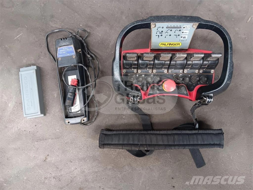 Palfinger PK 16002 رافعات تحميل