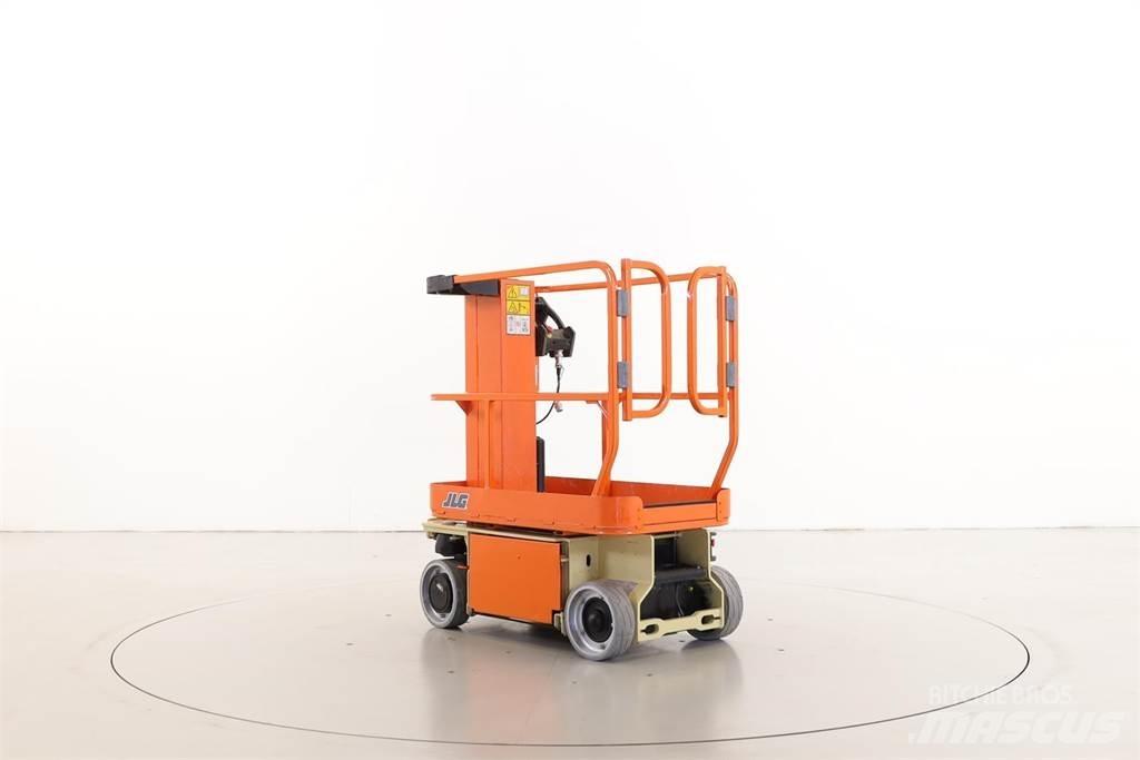 JLG 1230ES رافعات السارية الرأسية