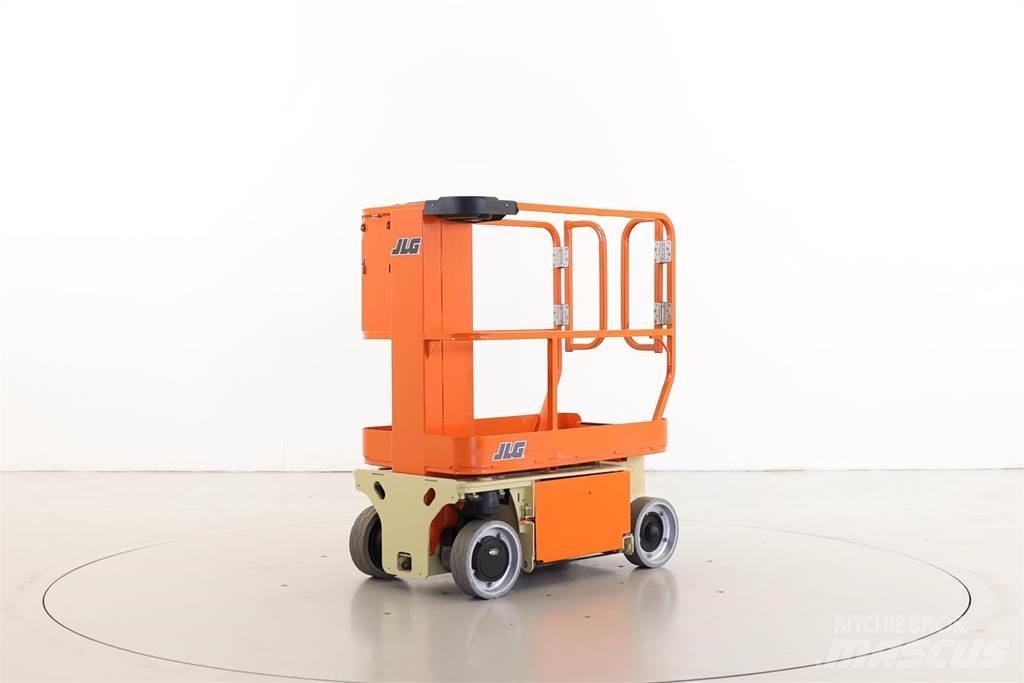 JLG 1230ES رافعات السارية الرأسية