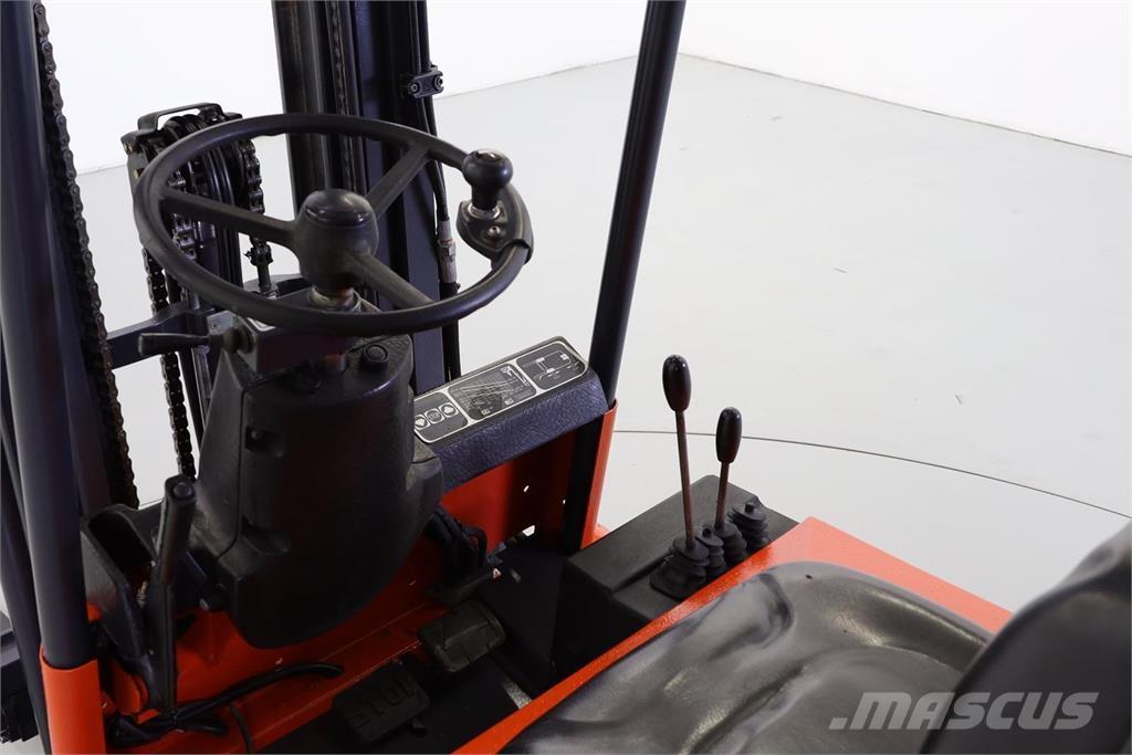 Linde E14 شاحنات ذات رافعات شوكية تعمل بالكهرباء