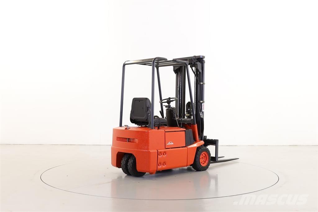 Linde E14 شاحنات ذات رافعات شوكية تعمل بالكهرباء