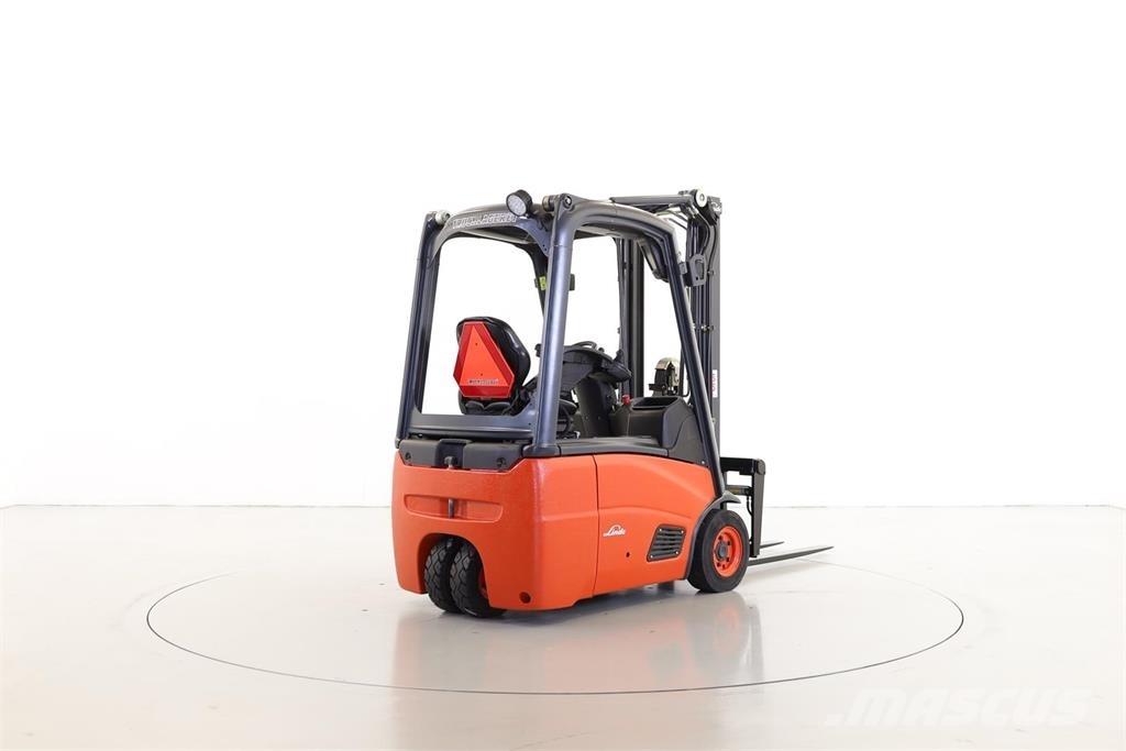 Linde E14-01 386 شاحنات ذات رافعات شوكية تعمل بالكهرباء