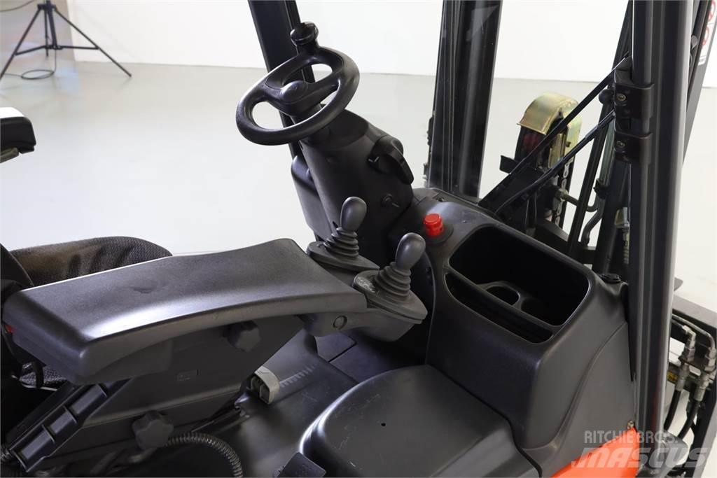 Linde E16L-01 شاحنات ذات رافعات شوكية تعمل بالكهرباء