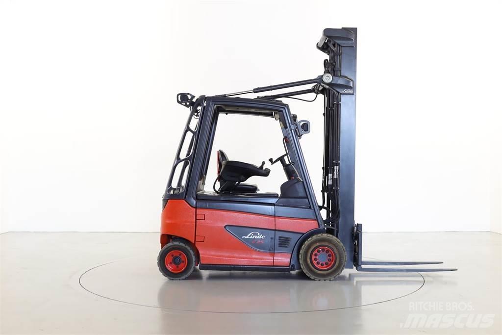 Linde E25-01 387 شاحنات ذات رافعات شوكية تعمل بالكهرباء