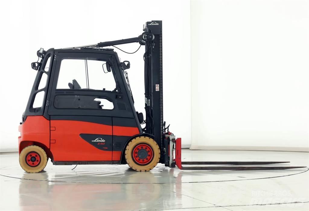 Linde E50HL-01 شاحنات ذات رافعات شوكية تعمل بالكهرباء