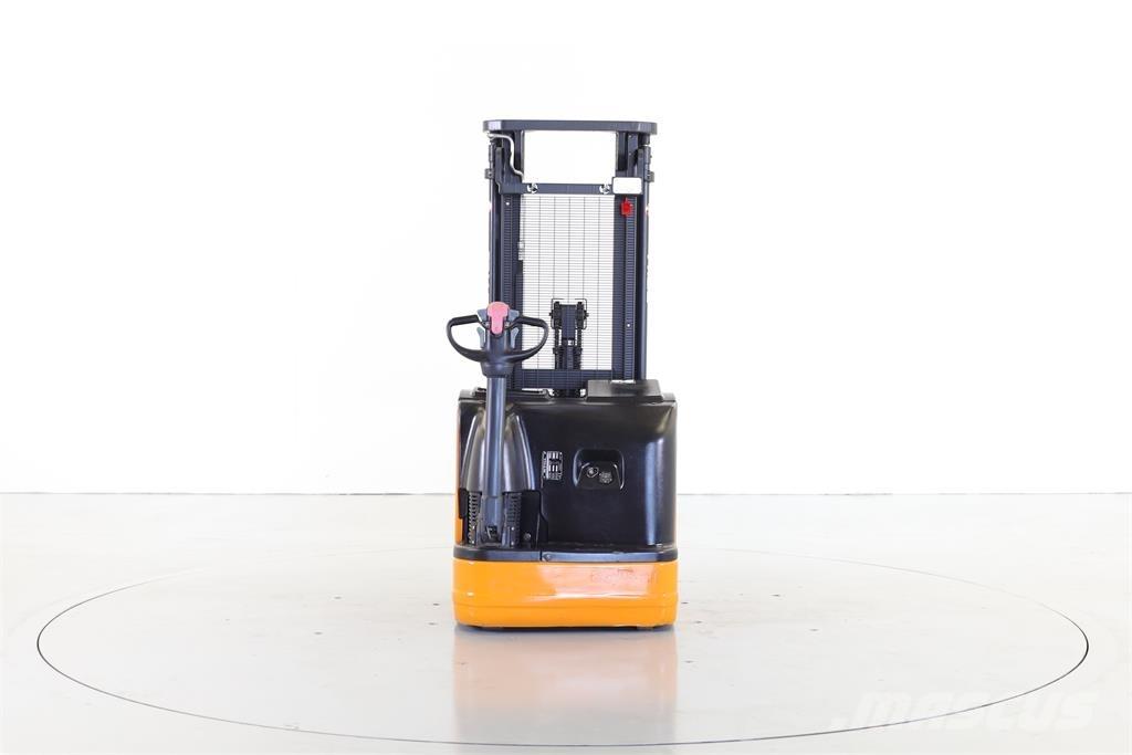 Still EGV20LB معدات التكديس الجوالة