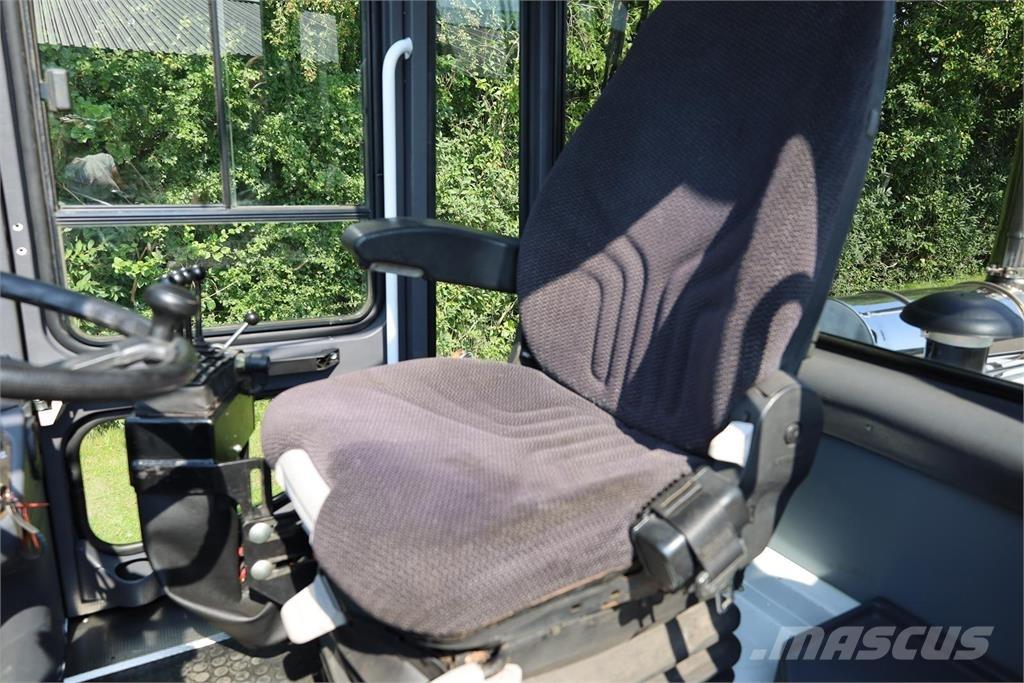 Svetruck 1260-30 شاحنات الديزل