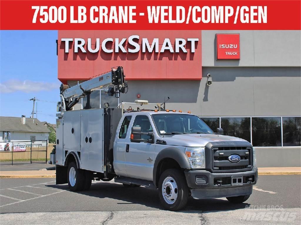 Ford F-550 شاحنات الرافعات