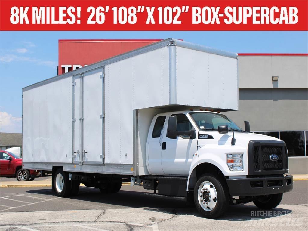 Ford F-650 شاحنات ذات هيكل صندوقي