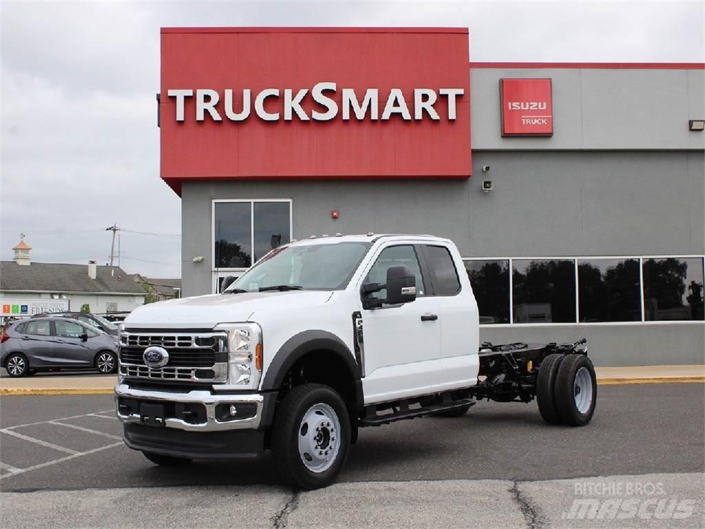 Ford F450 شاحنات قلابة