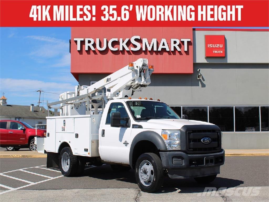 Ford F450 المنصات الهوائية المثبتة على شاحنة