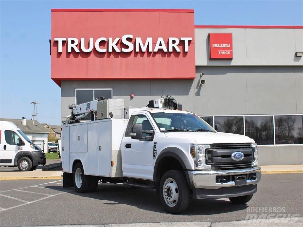 Ford F550 مركبات الأغراض العامة