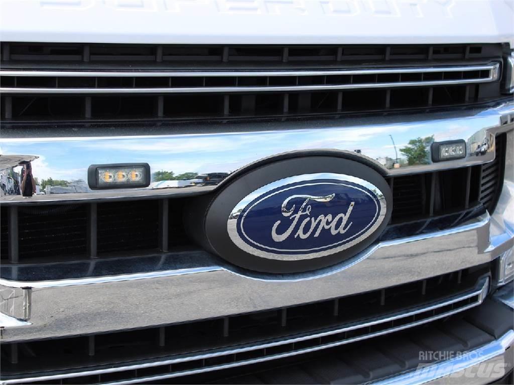 Ford F550 مركبات الأغراض العامة