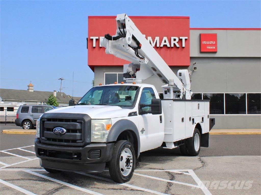 Ford F550 مركبات الأغراض العامة