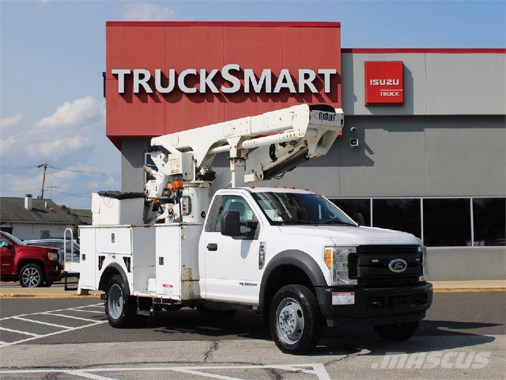 Ford F550 مركبات الأغراض العامة