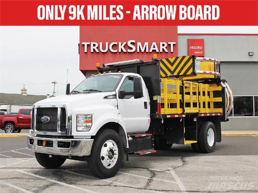 Ford F650 مركبات الأغراض العامة