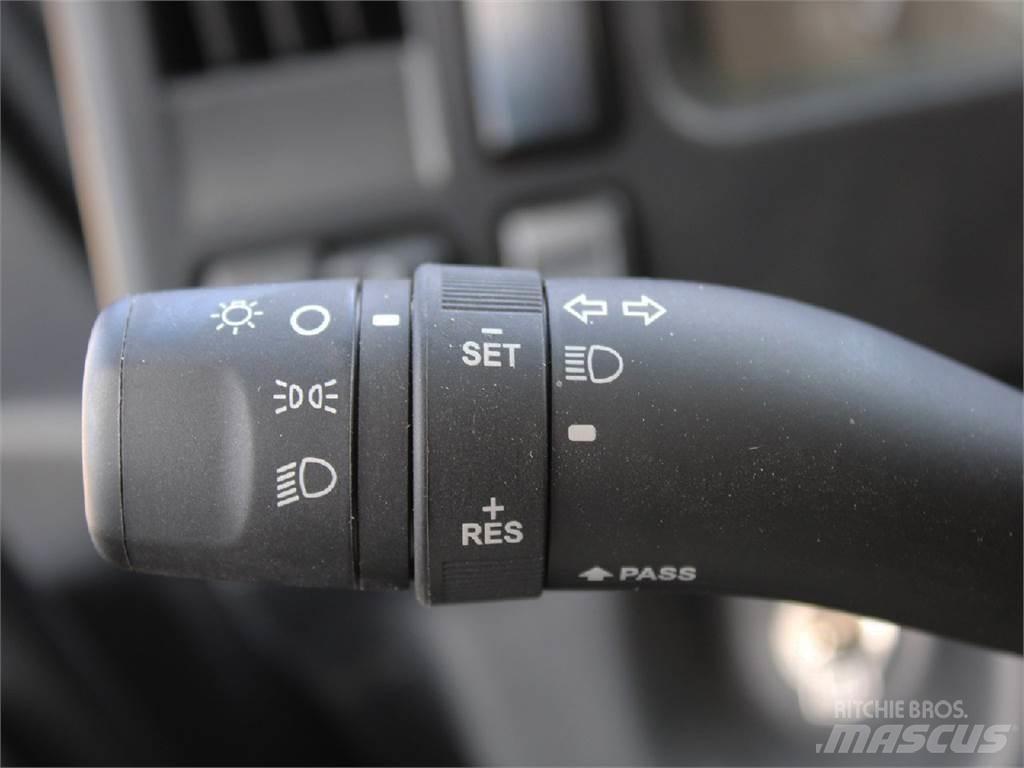 Isuzu FTR شاحنات ذات هيكل صندوقي