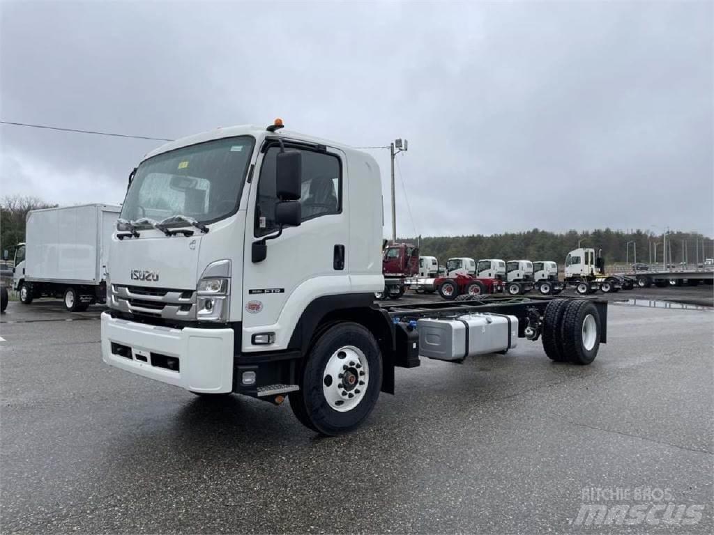 Isuzu FTR شاحنات بمقصورة وهيكل