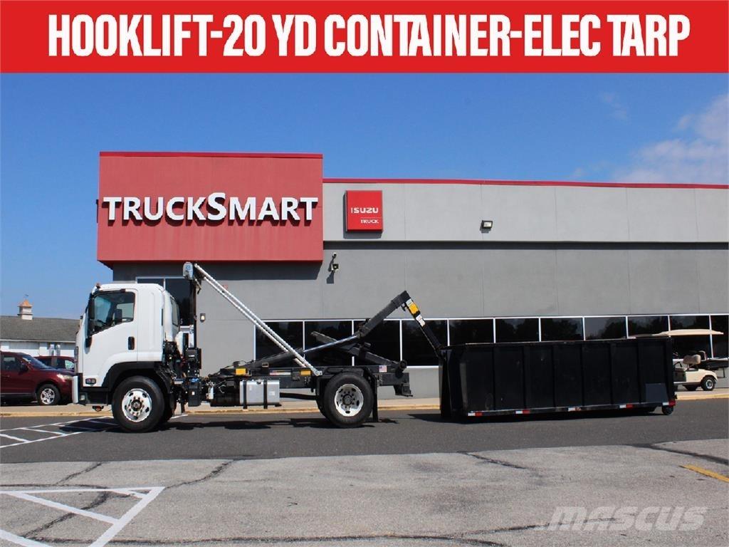 Isuzu FTR شاحنات الحاويات