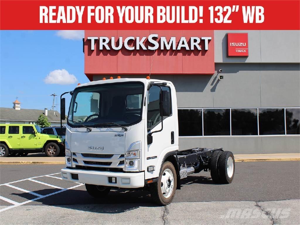Isuzu NPR-HD شاحنات بمقصورة وهيكل