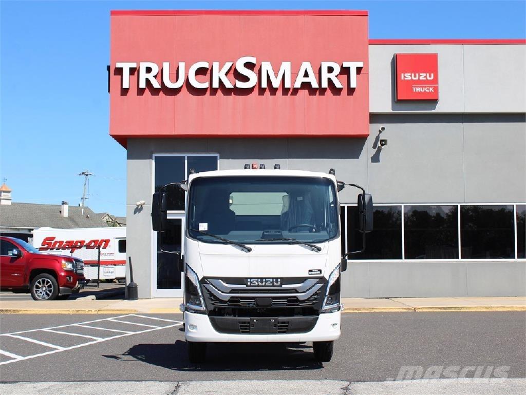 Isuzu NPR-HD شاحنات ذات هيكل صندوقي