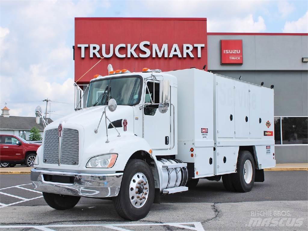 Kenworth T370 شاحنات ذات صهاريج