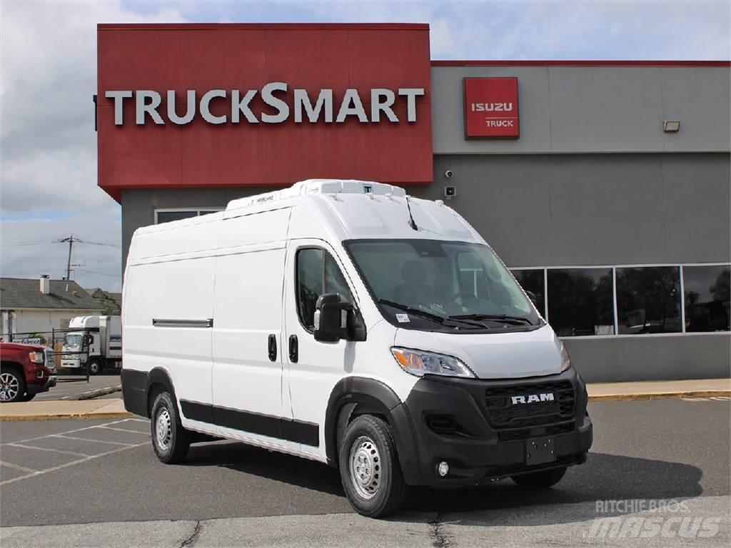 RAM PROMASTER شاحنات بدرجة حرارة قابلة للضبط