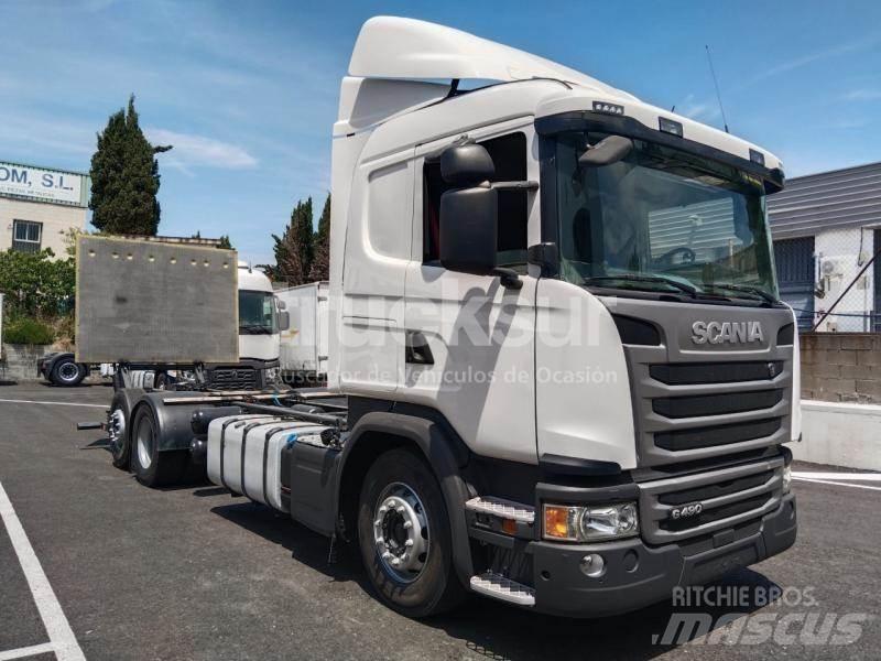 Scania G490 شاحنات بمقصورة وهيكل