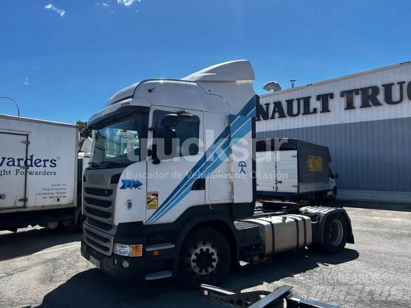 Scania R450 وحدات الجر