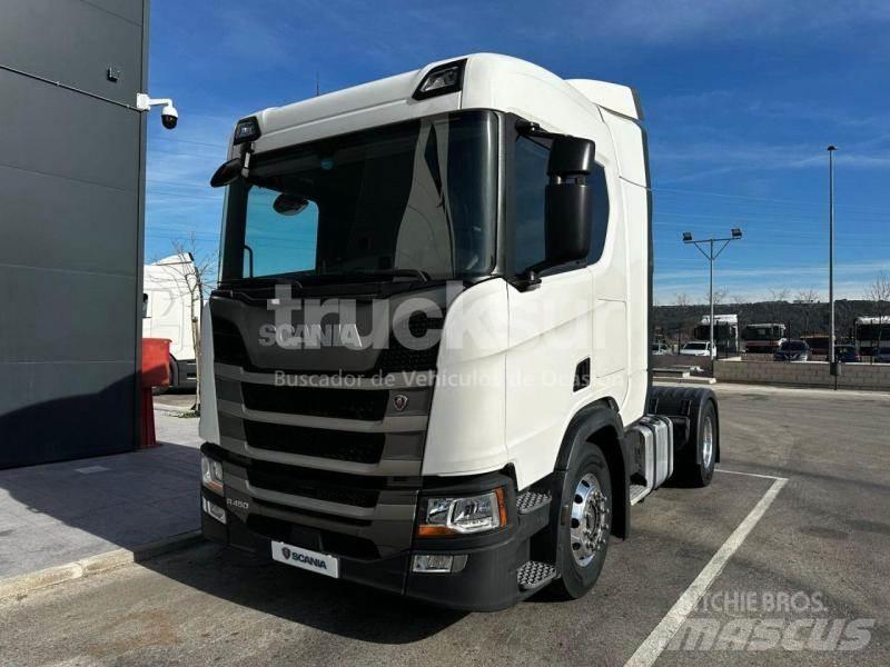 Scania R450 وحدات الجر