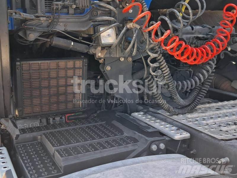 Scania R450 وحدات الجر