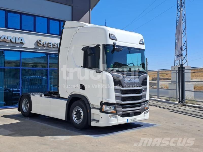 Scania R450 وحدات الجر