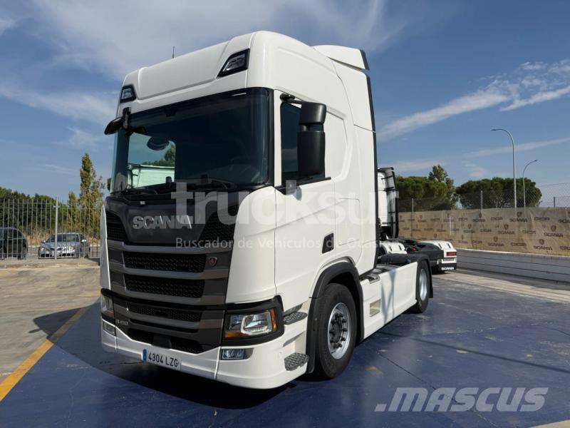 Scania R450 وحدات الجر