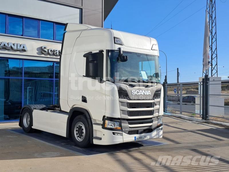 Scania R450 وحدات الجر