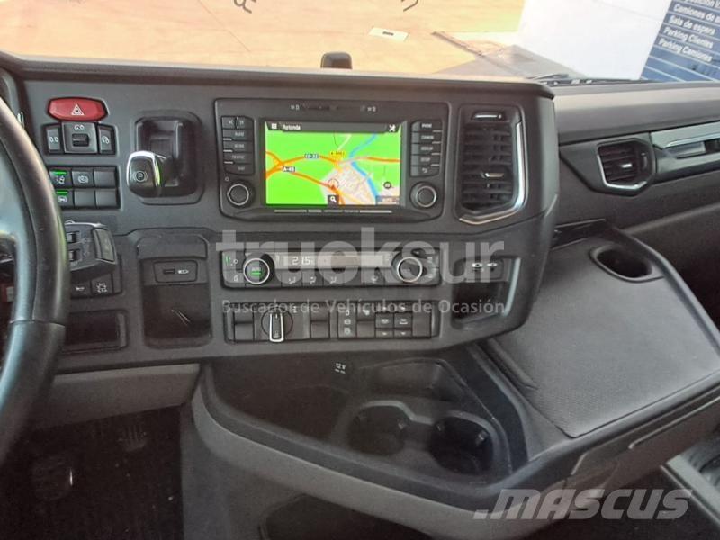 Scania R450 وحدات الجر