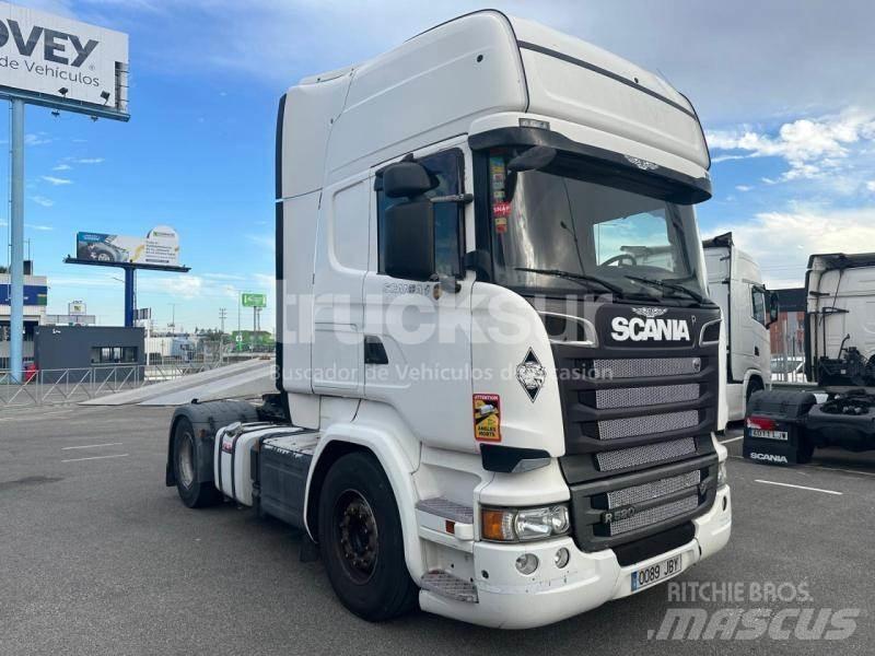 Scania R520 وحدات الجر