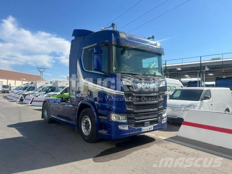 Scania R580 وحدات الجر