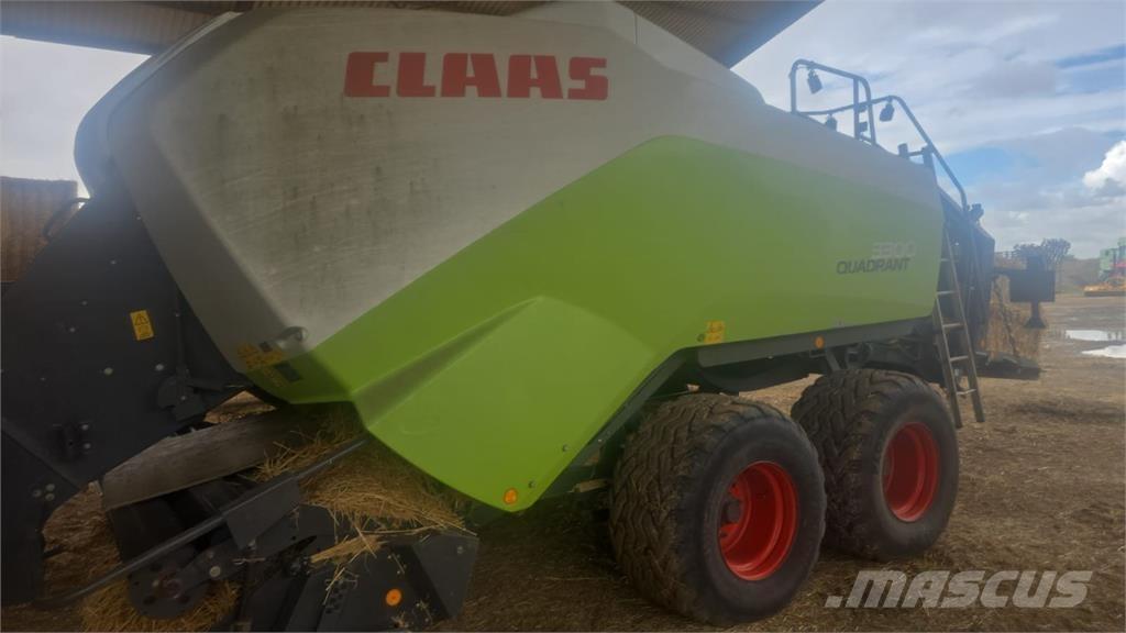 CLAAS 3300 محزمات مربعة