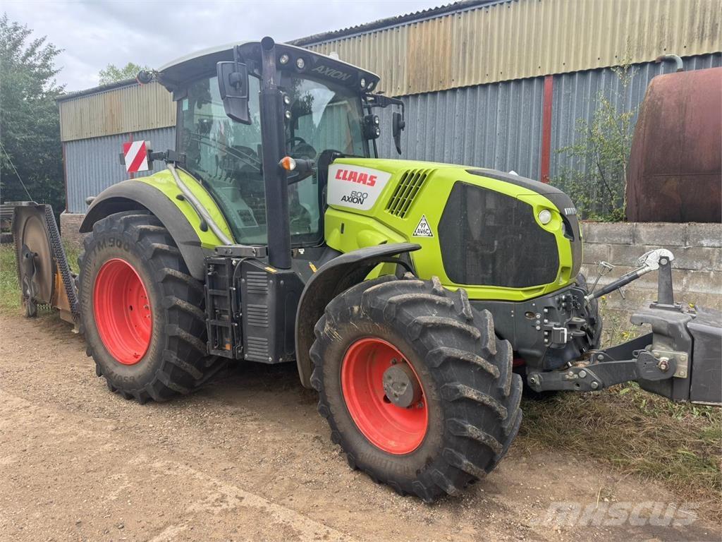 CLAAS AXION 800 الجرارات