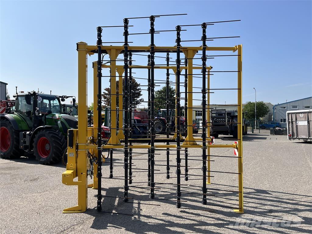 Claydon STRAW RAKE ماكينات زراعية أخرى