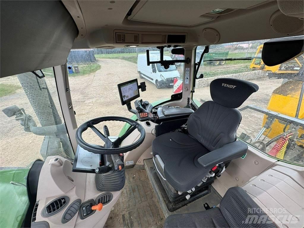 Fendt 716 VARIO الجرارات
