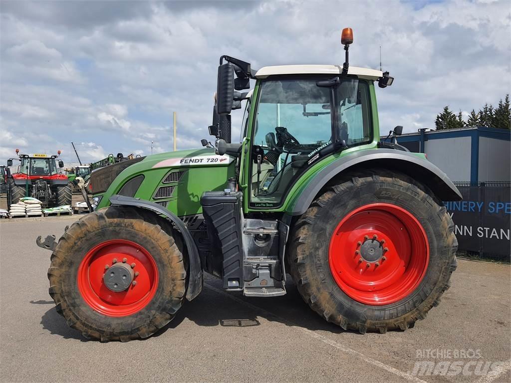 Fendt 720 VARIO S4 الجرارات