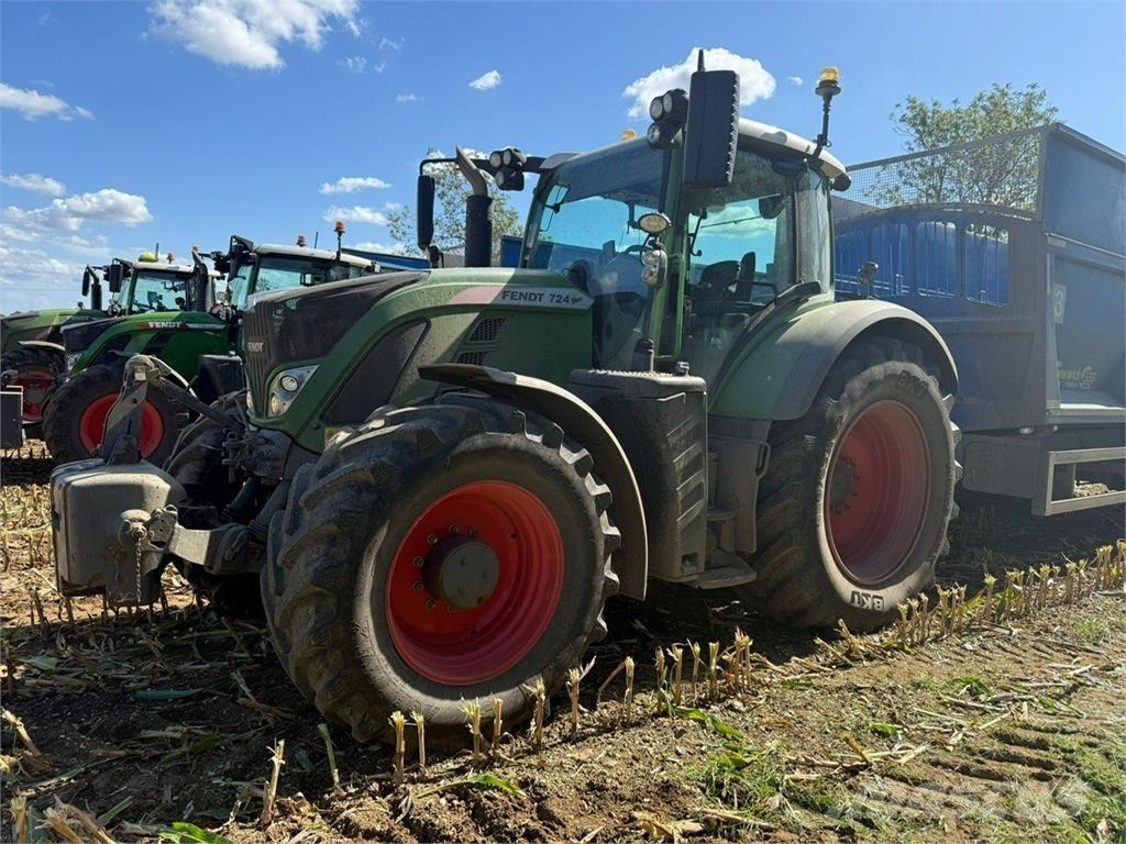 Fendt 724 الجرارات