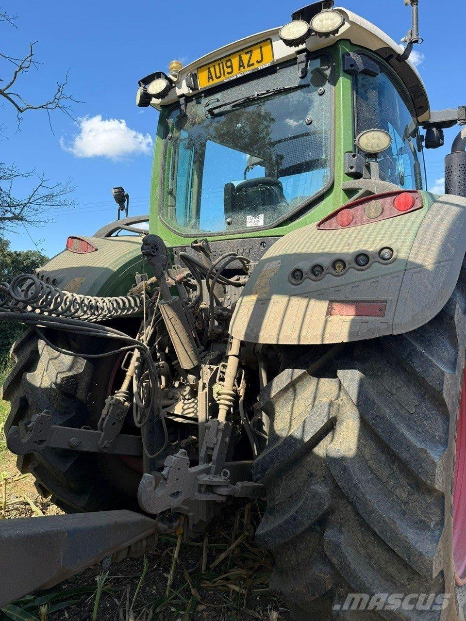 Fendt 724 الجرارات
