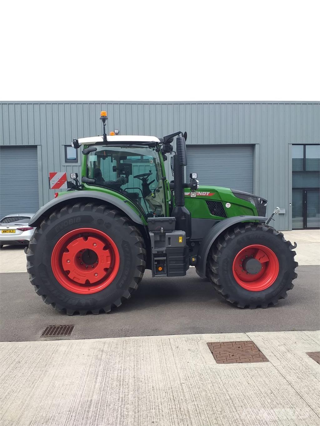 Fendt 728 الجرارات